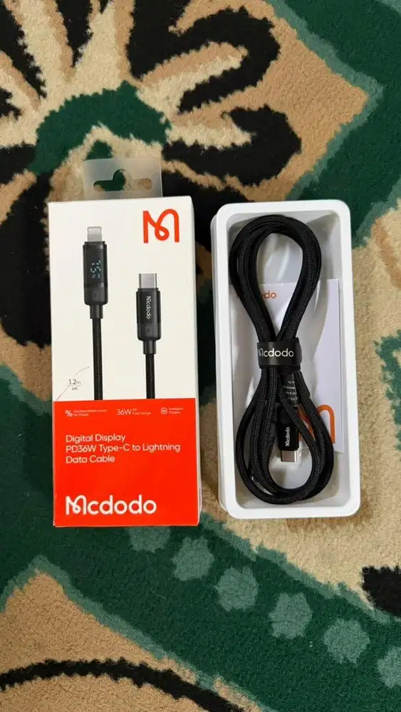 Digital Display PD36W Type C to Lightning Data Cable Mcdodo Fast Charg