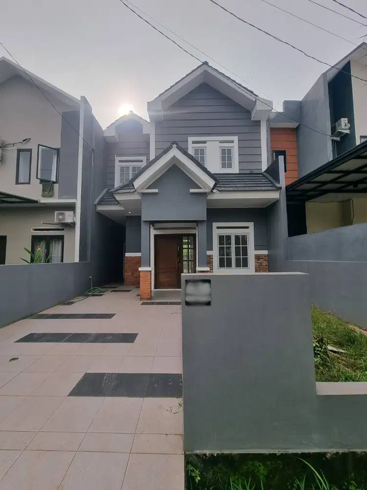 Rumah Baru American Style Siap Huni di Tangerang Selatan