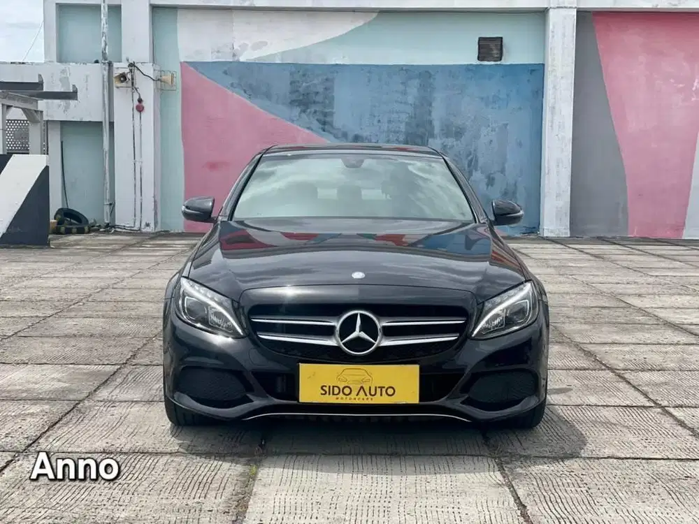 Mercedez Benz C200 AVG W205 2.0 AT 2015