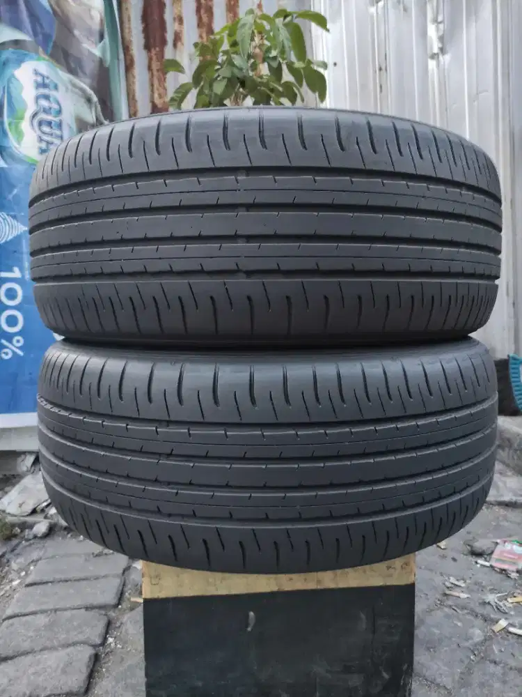 Ban Dunlop Sport Maxx 225/50 R18 (2pc)