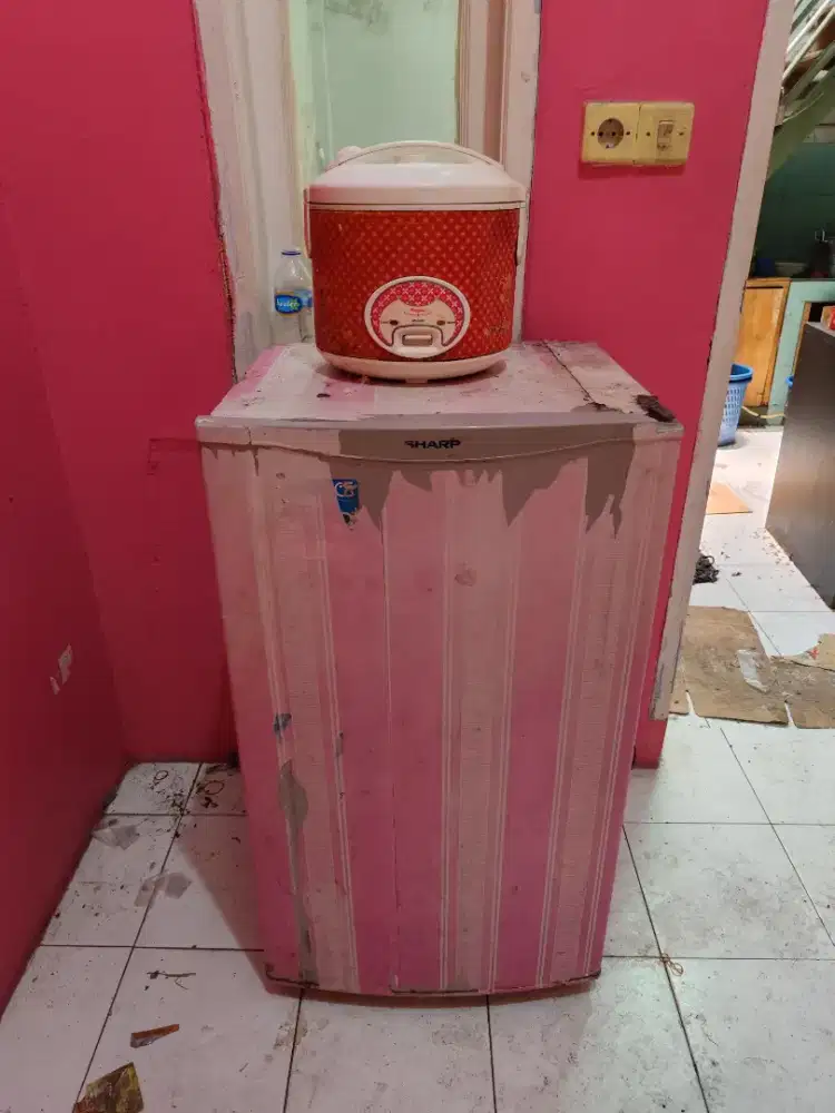 Kulkas Sharp 1 pintu