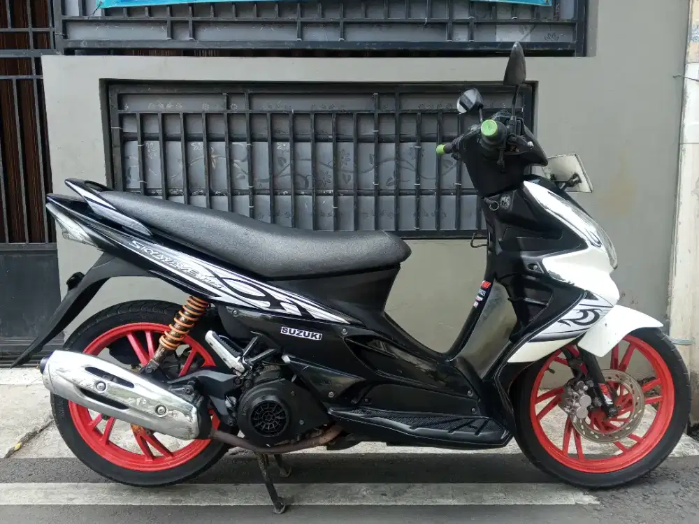Suzuki skywave 2010