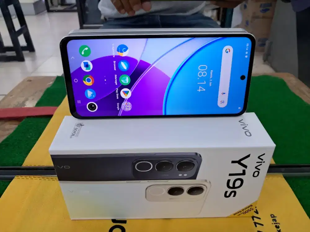 VIVO Y19 S Ram 4/64 gb mulus banget lengkap