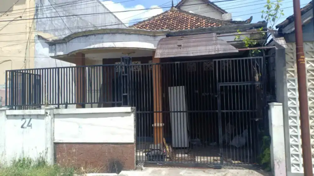 Rumah kost pura demak