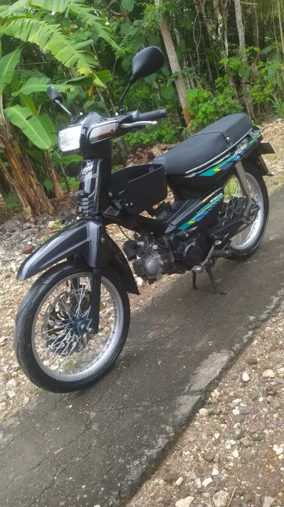 Astra Grand Bulus 1994