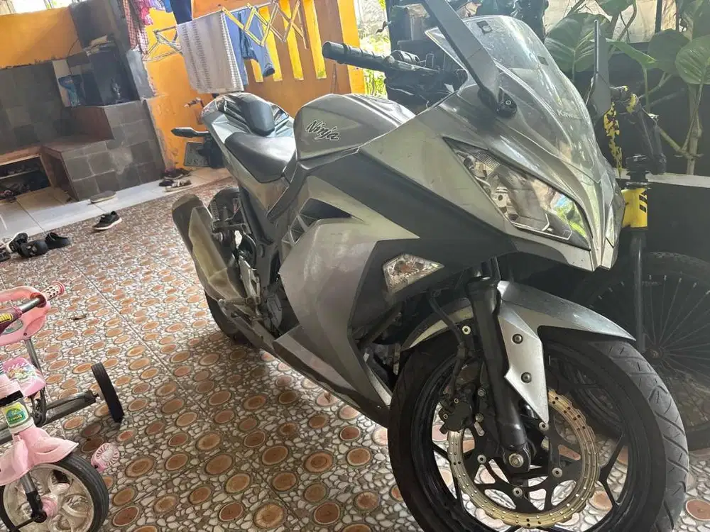 Ninja 250 FI Old