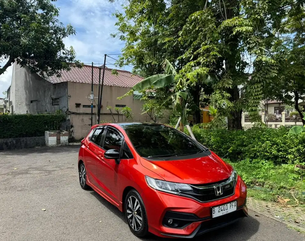 {km 30rb} Honda Jazz Rs Facelift At 2018