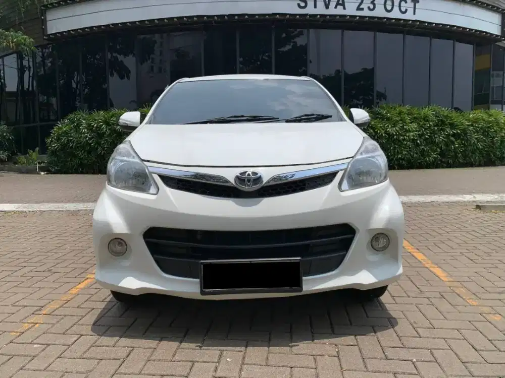 TERMURAH TOYOTA VELOZ 1.5 MT 2014 PUTIH