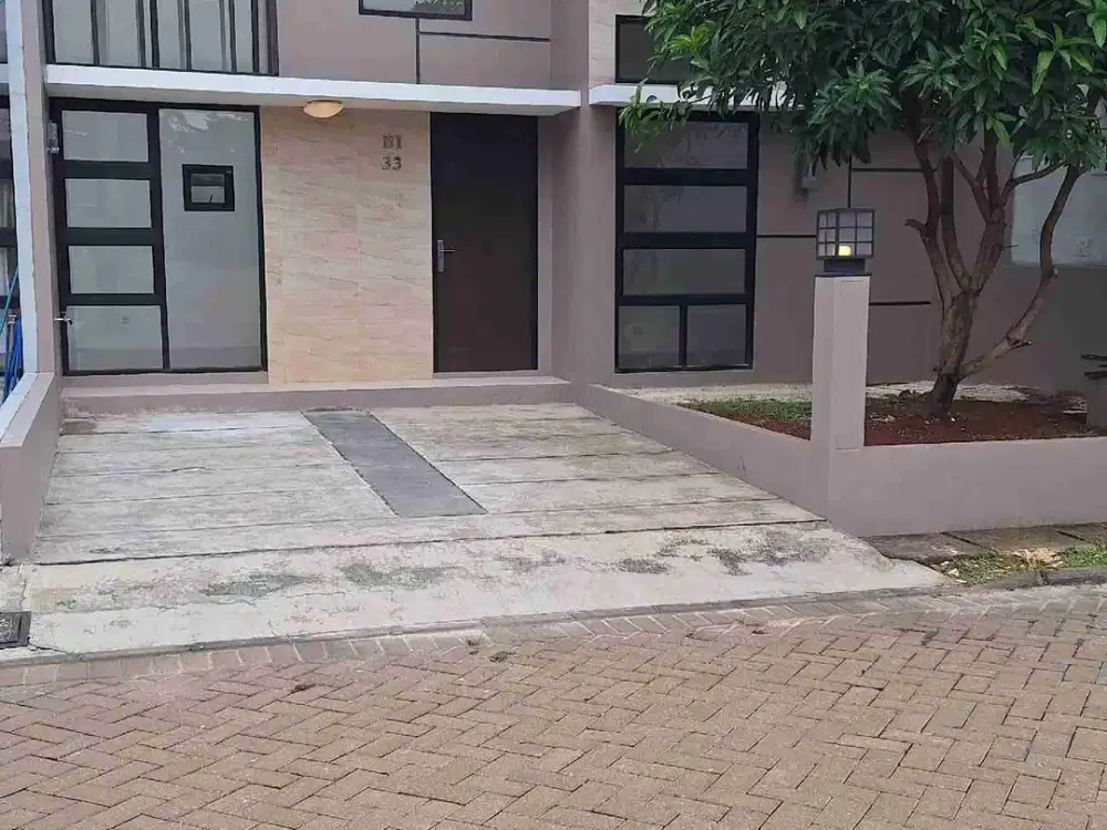 Rumah Sipa Huni di Jagorawi Golf Estate Cluster The Awa