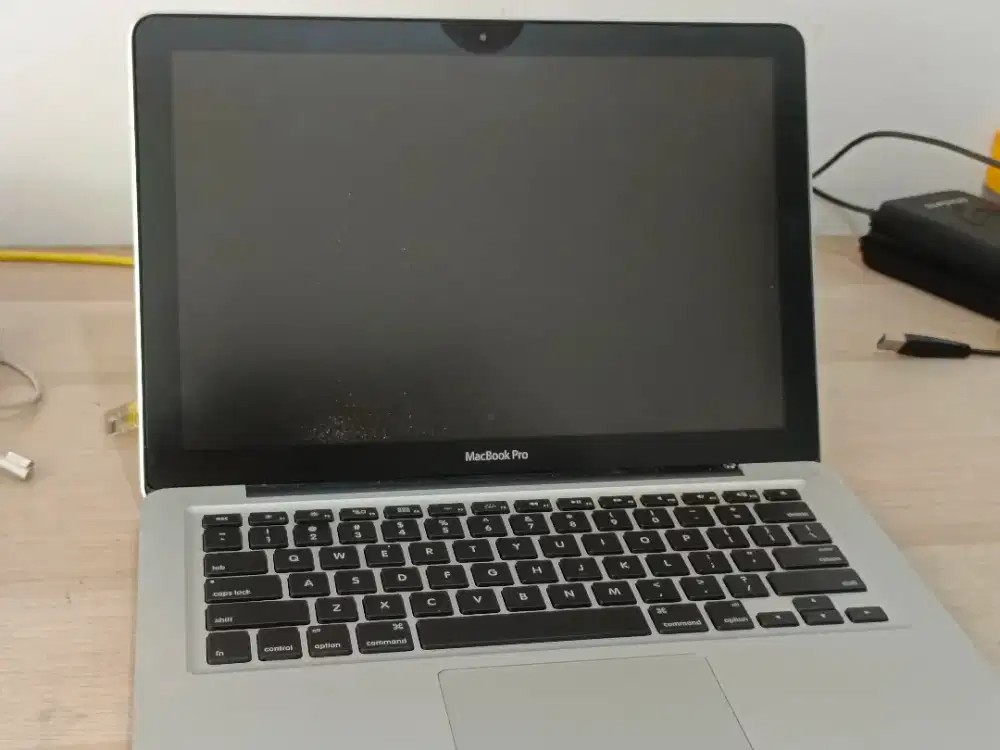 Macbook Pro 13 inch 2011 intel core i5. sudah upgrade RAM & SSD