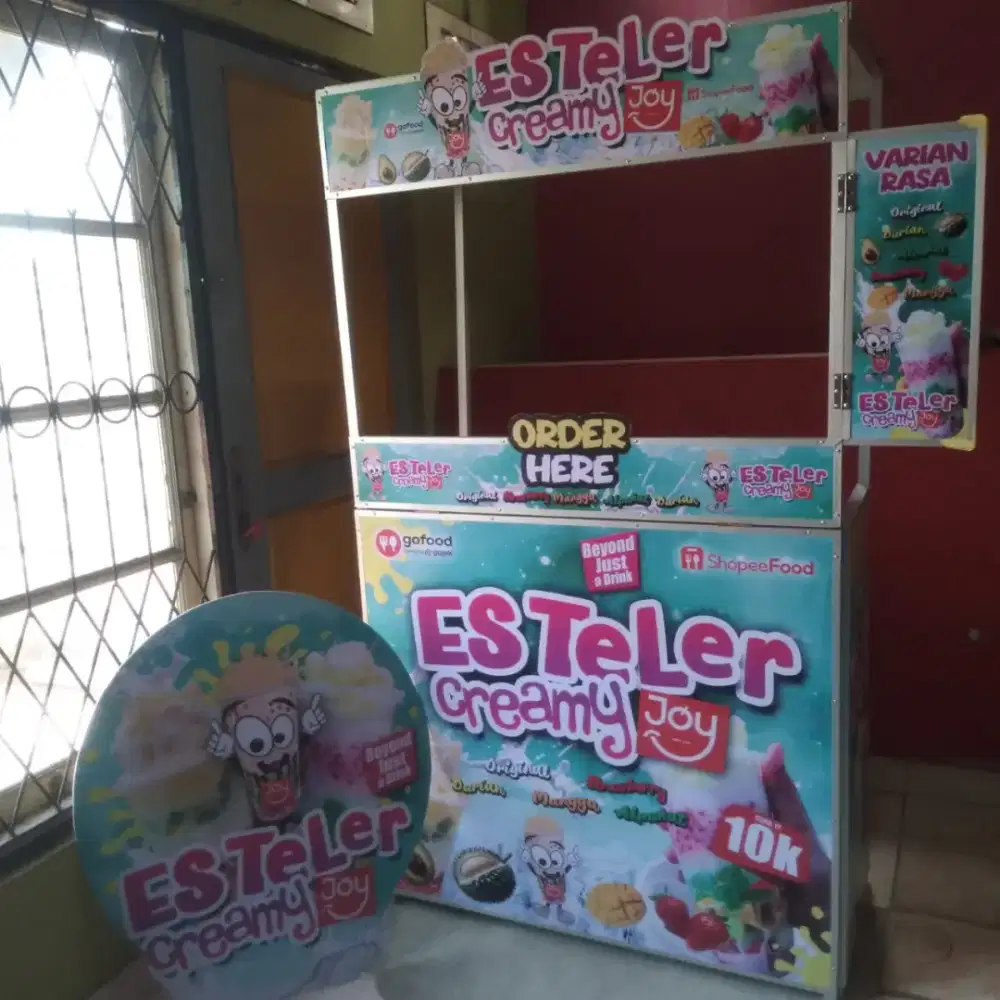 Meja booth portable lipat