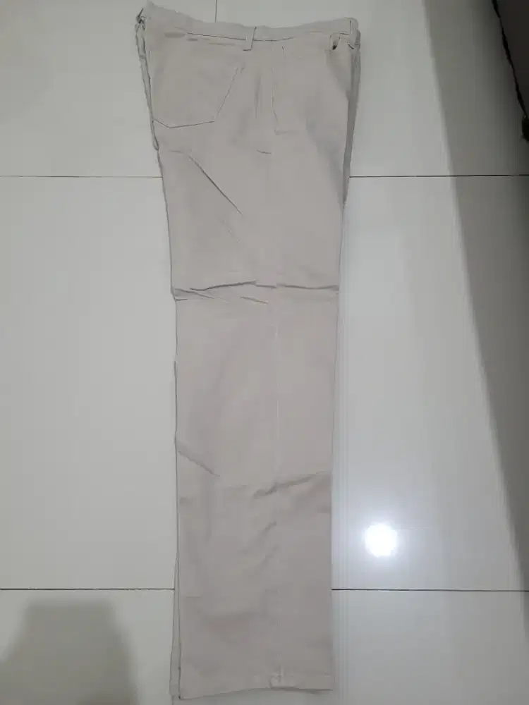 Celana Uniqlo Ultra Stretch
