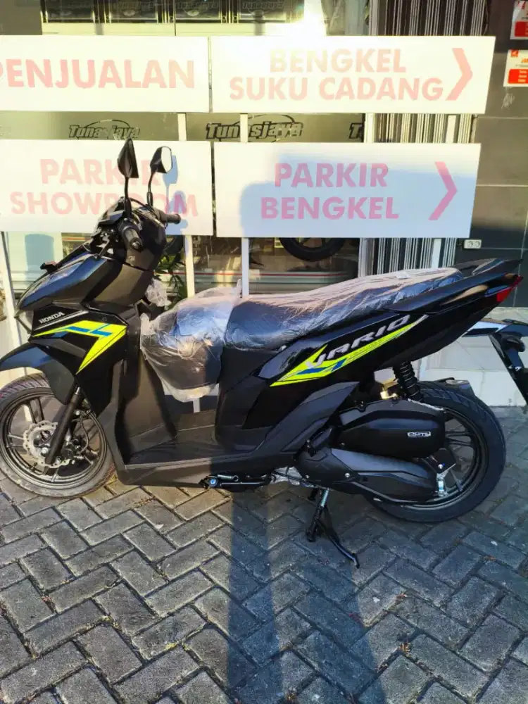 JUAL VARIO 125 CBS BLACK