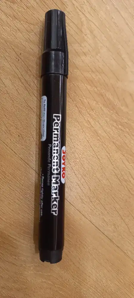 Spidol Permanent Joyco Hitam
