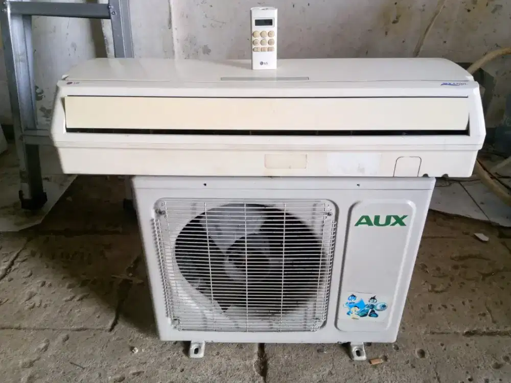 Ac bekas 1/2pk. Bergaransi 3 bulan
