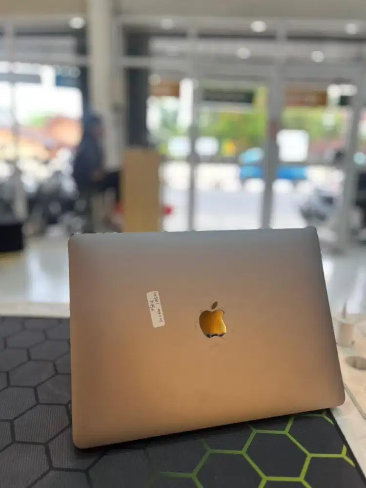 MacBook Air M1 2020 Second