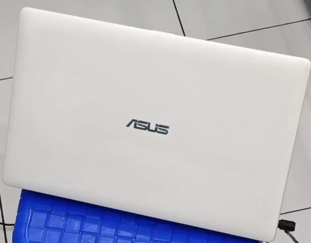 Notebook Asus X200MA