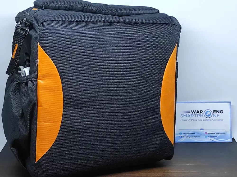 Tas Kamera DSLR atau Mirrorless Ukuran Medium Model Selempang Bag