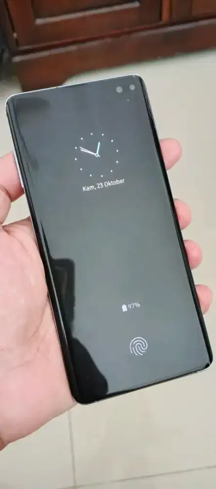 Samsung galaxy S10+ WIFI 8+8/128gb tt/mahar