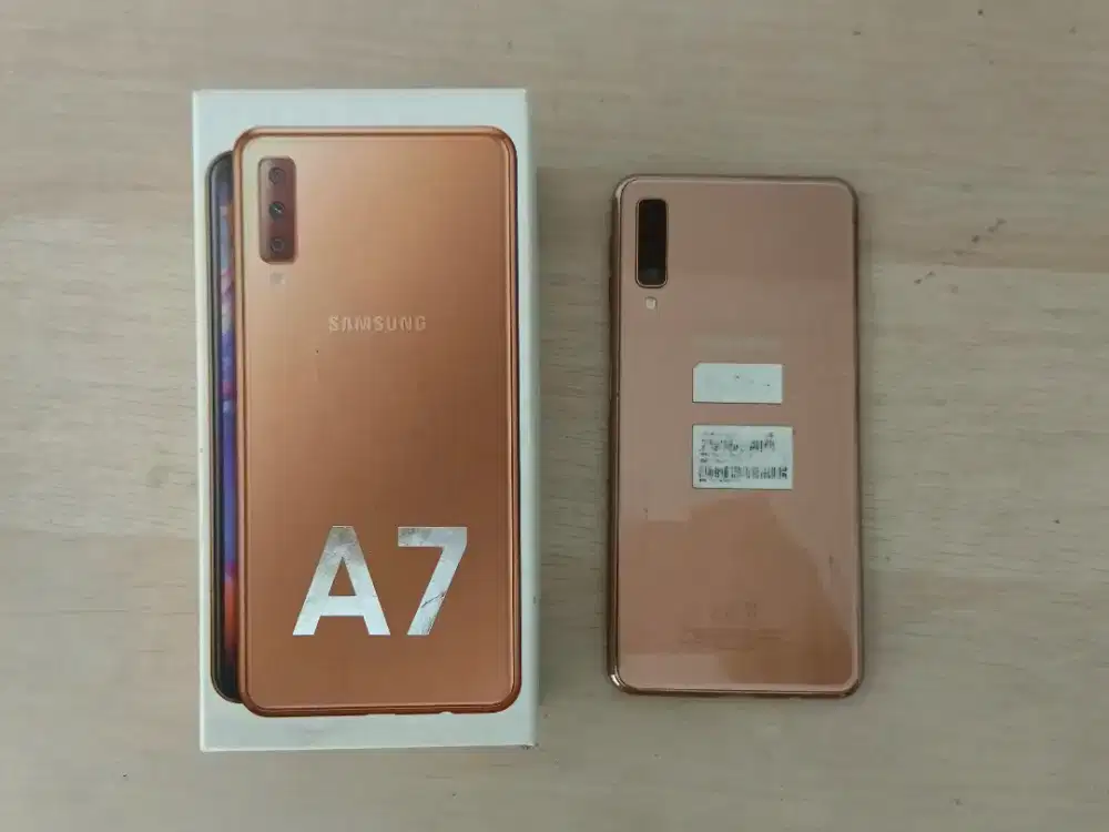 SAMSUNG GALAXY A7 64GB