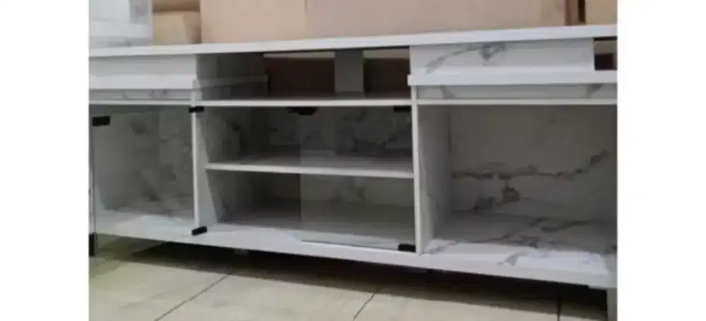 meja tv / rak tv motif marble