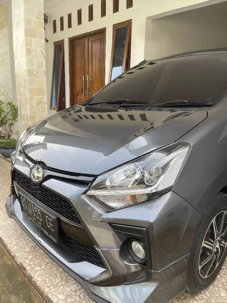 TOYOTA AGYA 1.2 GR Sport 4x2 M/T