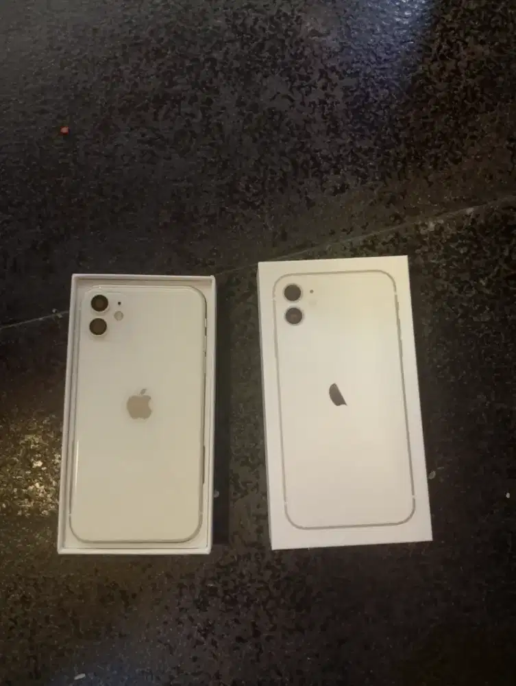 Iphone 11 128gb selagi mulus