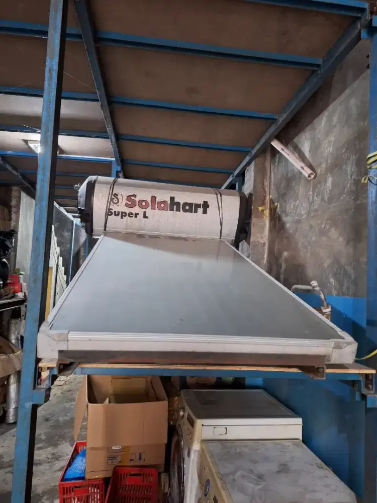 Pemanas air Solahart 200 liter