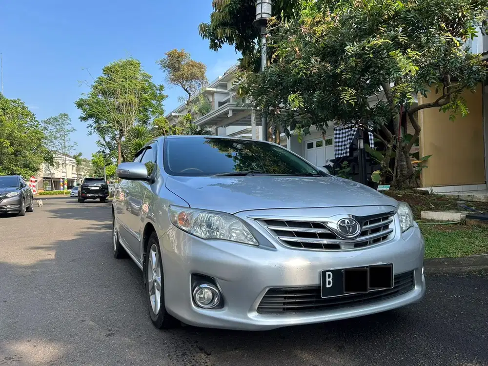 Toyota Corolla Altis 2011 Bensin