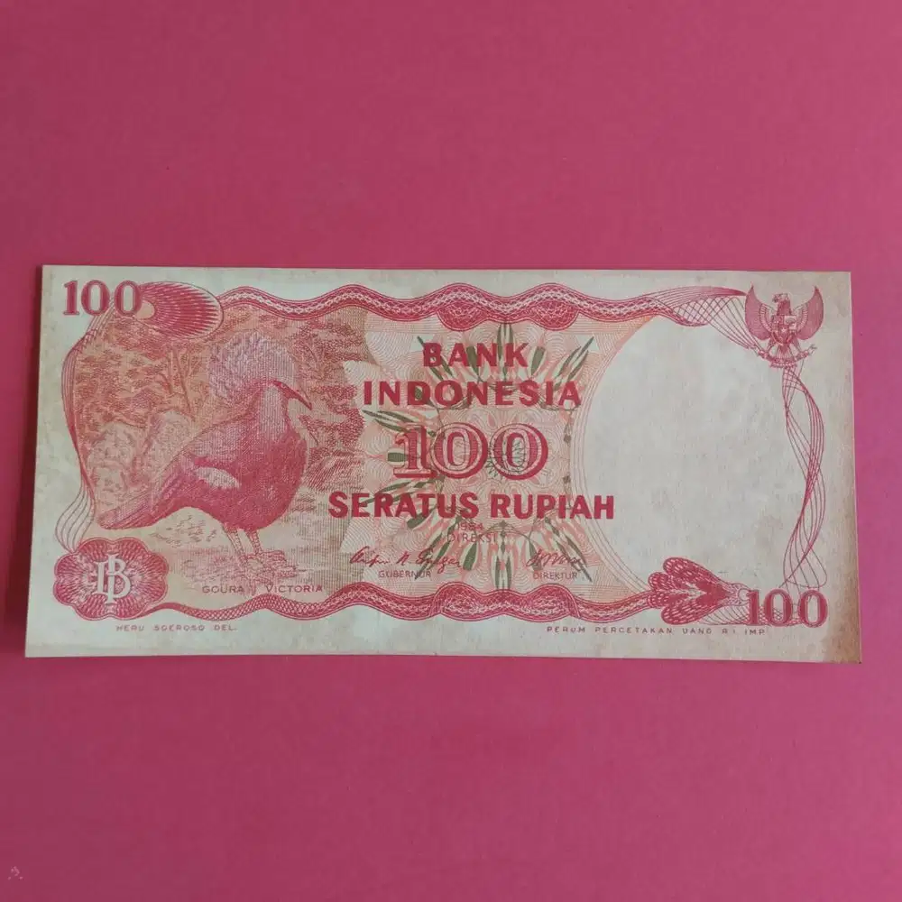 Uang Kuno Kertas Rp 100 Tahun 1984 Burung Goura Victoria UK 005