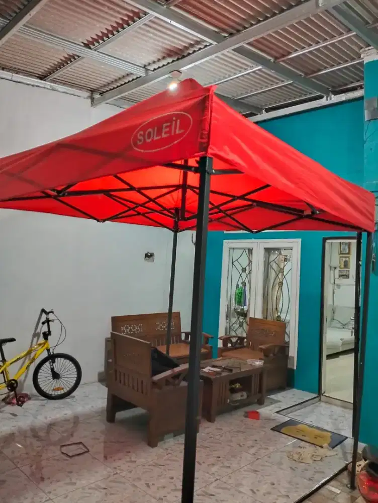 Dijual cepat Folding tenda gazebo