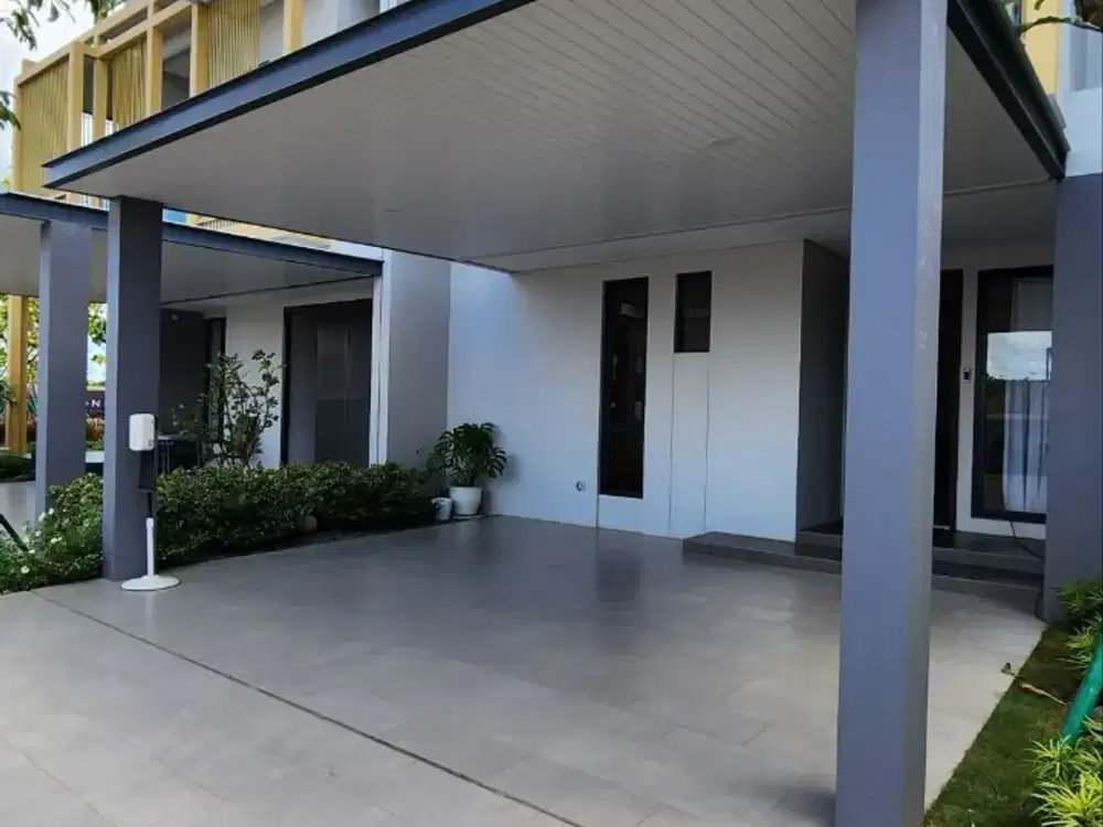 NAMEE Eonna Dp Nol Langsung Akad! Rumah 3 Lantai Lokasi Sebrang Mall