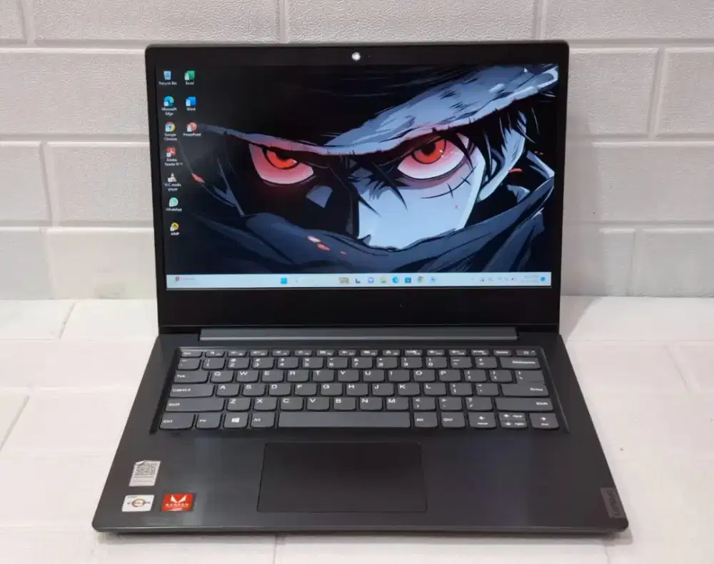 LENOVO ideapad S145/ AMD  Athlon 300U / Ram 8GB / SSD 512GB