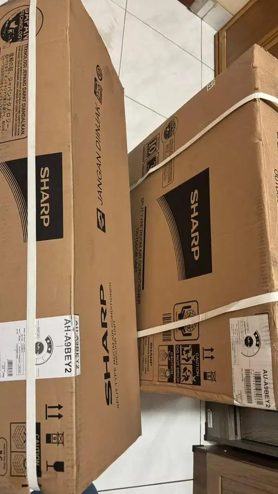 Sharp air conditioner-Garuda series basic 1PK 760watt