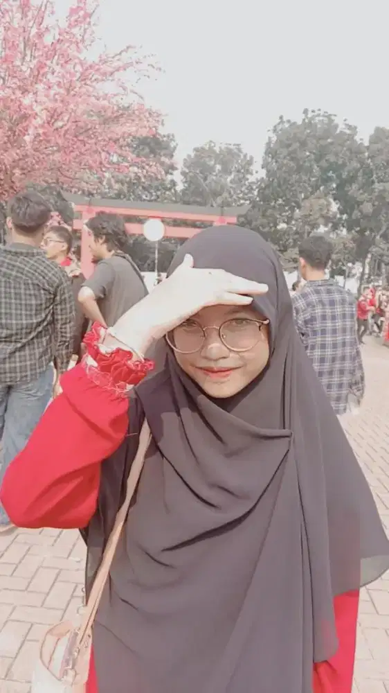 butuh loker buat cewe secepatnya yang beneran yg halal