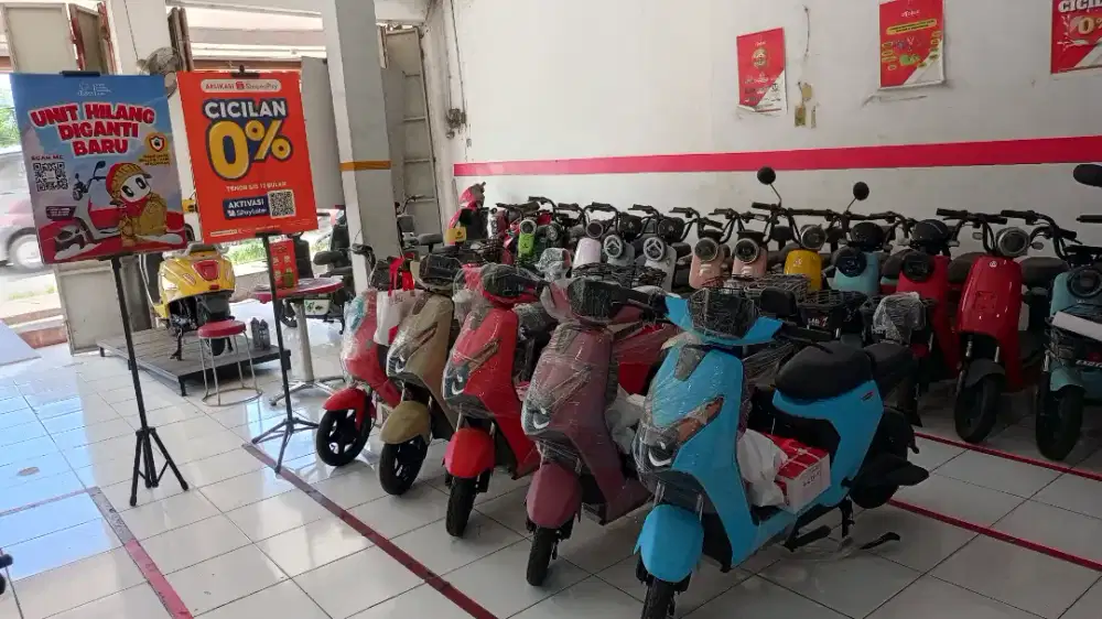 SHOWROOM SEPEDA LISTRIK OTOBOT INDONESIA SANGIANG