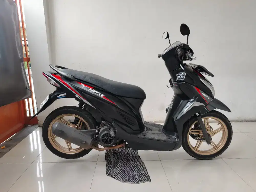 Vario 110  Led tahun 2019