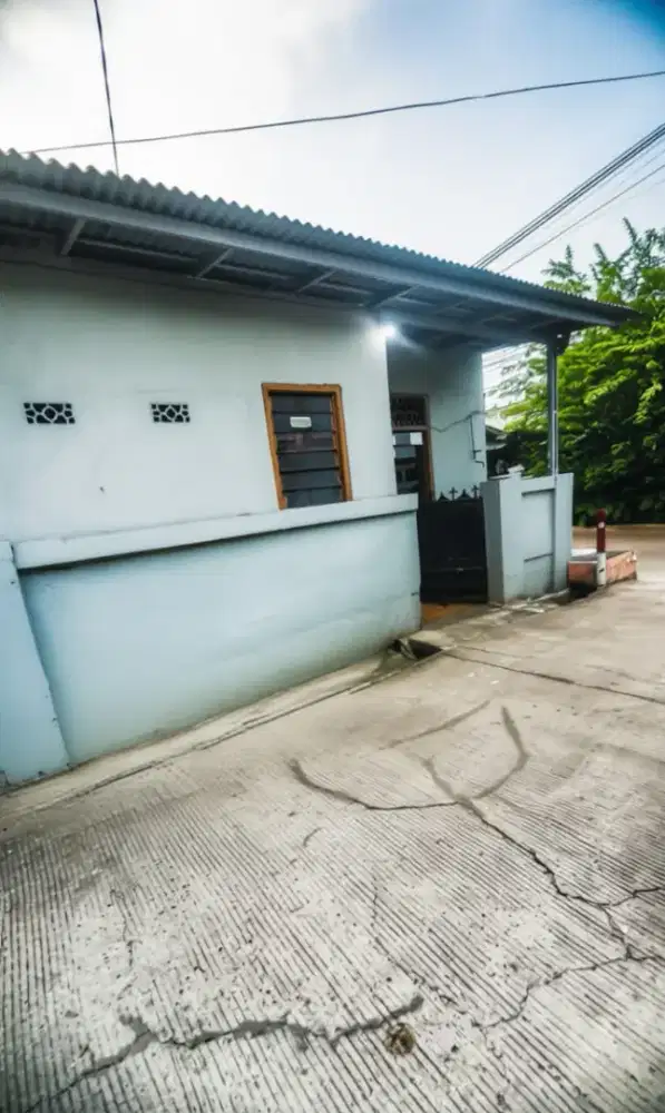 rumah bebas banjir di perumnas 3 aren jaya bekasi timur