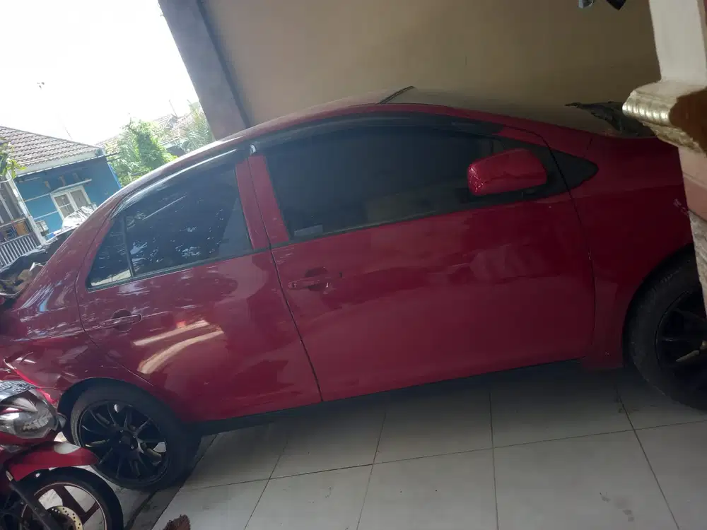 Toyota Limo 2012 Bensin
