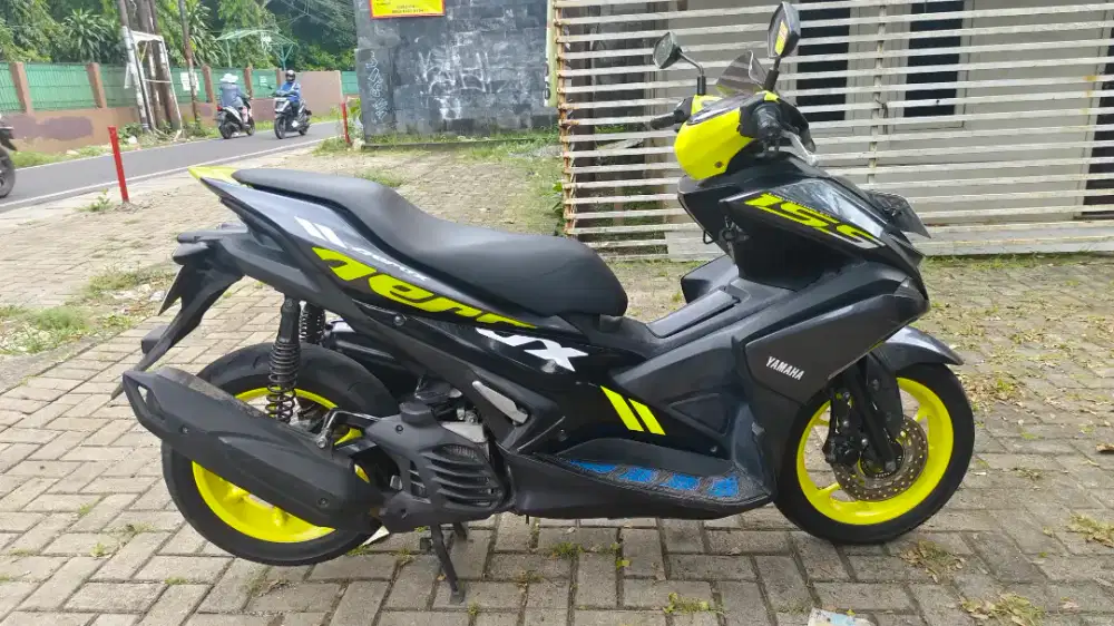 Dijual Yamaha aerox 155 tahun 2019 ss lengkap pajak hidup mesin bagus