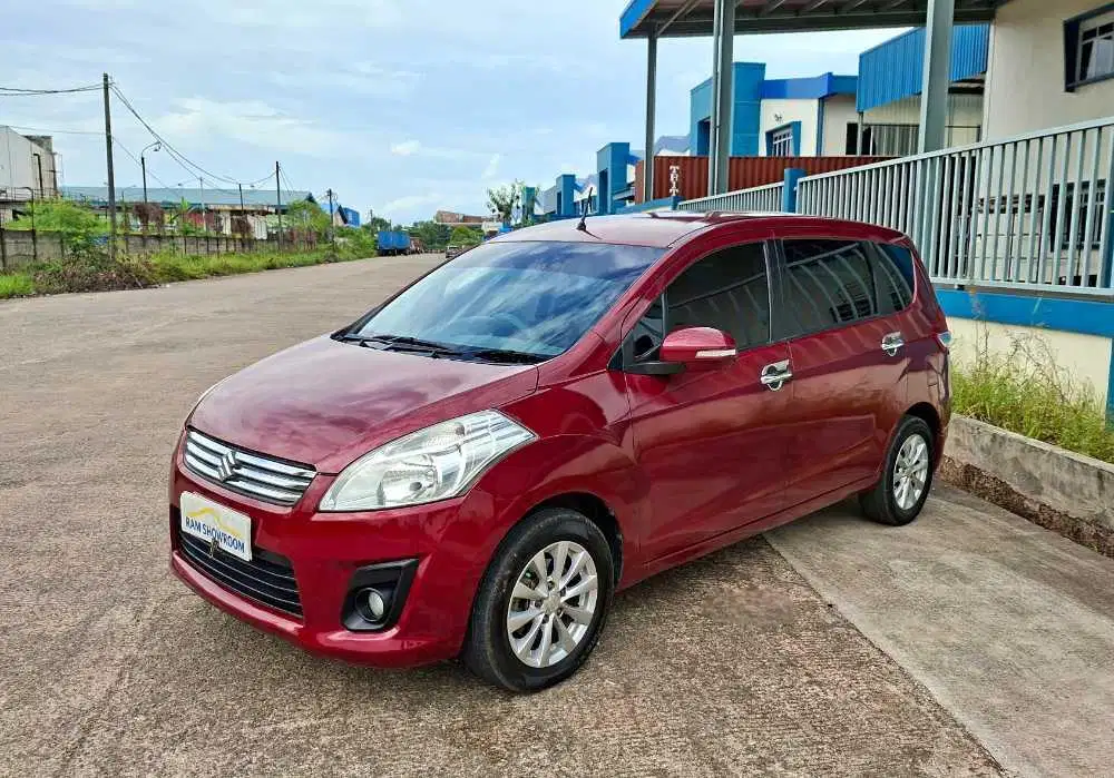 SUZUKI ERTIGA GL AT 2014