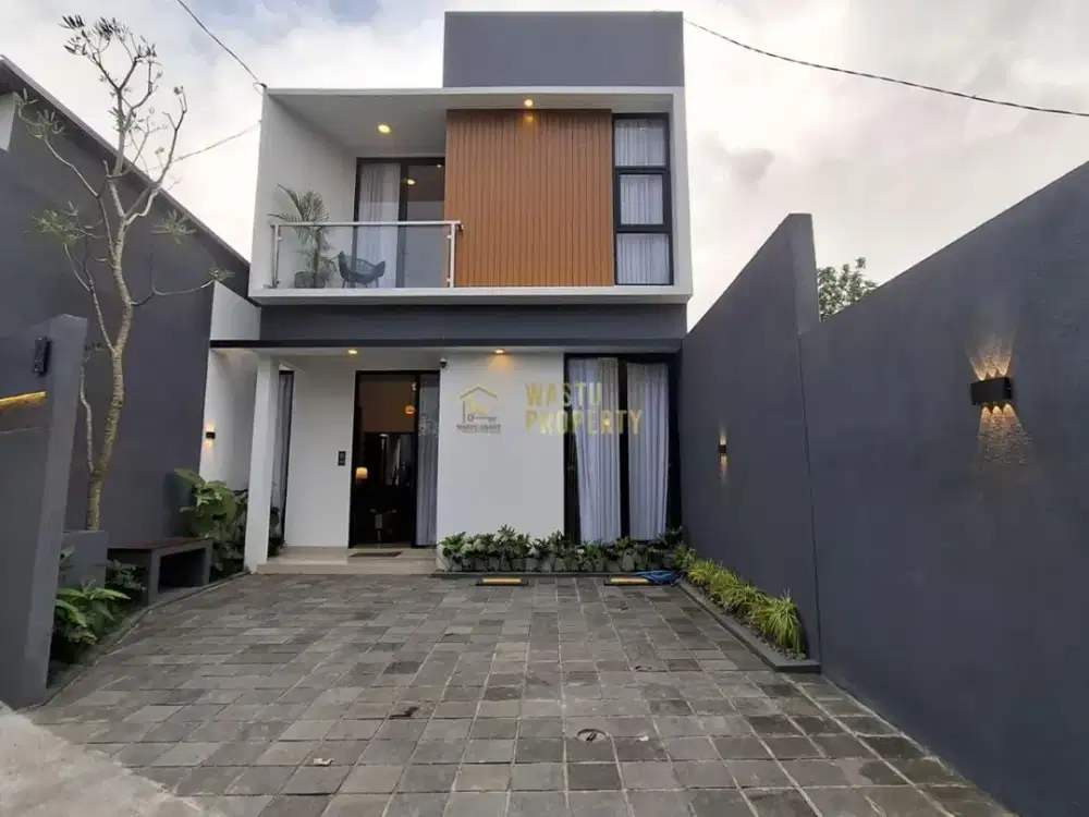 RUMAH KONTEMPORER, 2 LANTAI DI NGAGLIK, SLEMAN