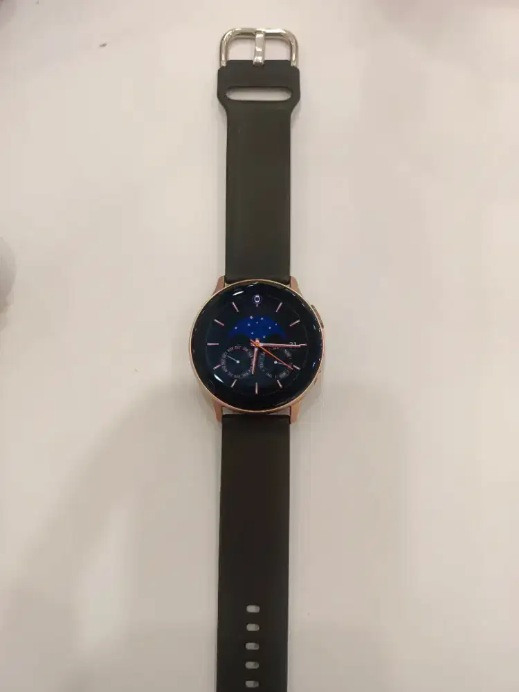 Jam Samsung actv 2