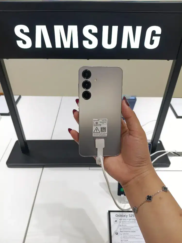 GALAXY S25 RAM 12 256GB