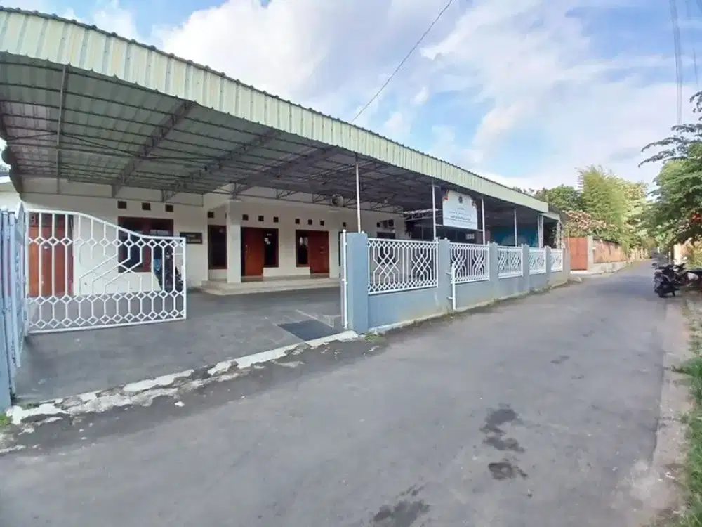 Rumah Cocok Untuk Hunian / Kantor