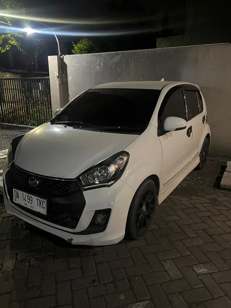 Daihatsu Sirion 2015 Bensin
