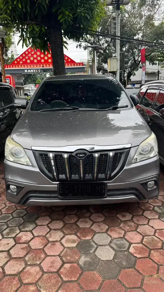 Toyota innova AT tipe G bensin 2014