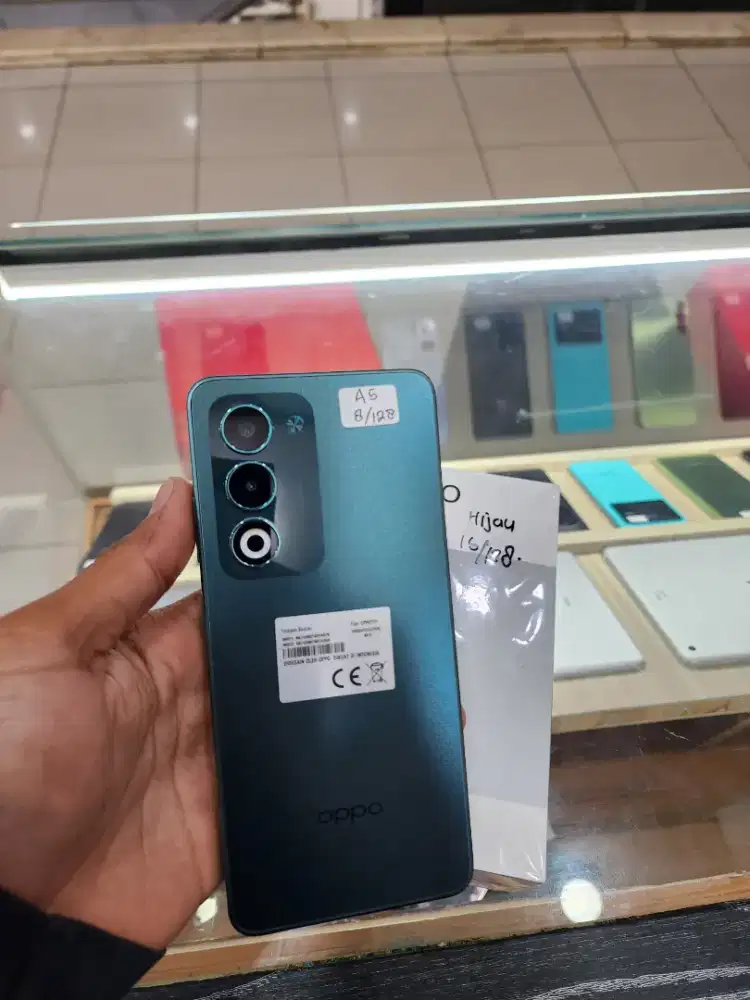 Oppo A5 2025 8/128gb