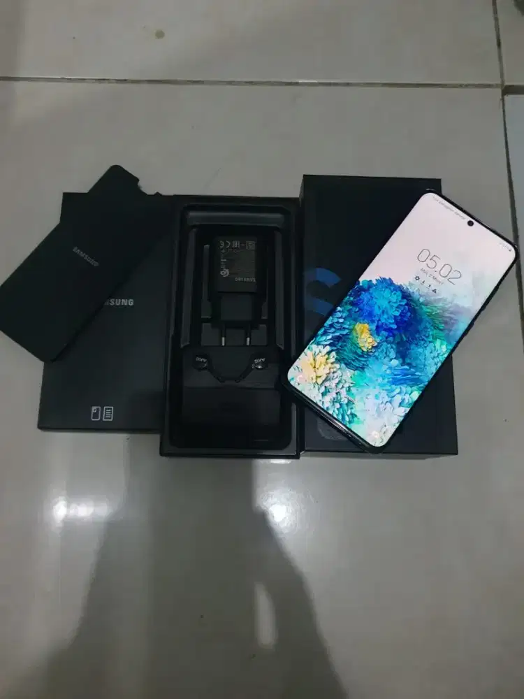 Samsung S20+ 8/128 Sein fullset mlusss 97% lncar jyaa no kndala joss