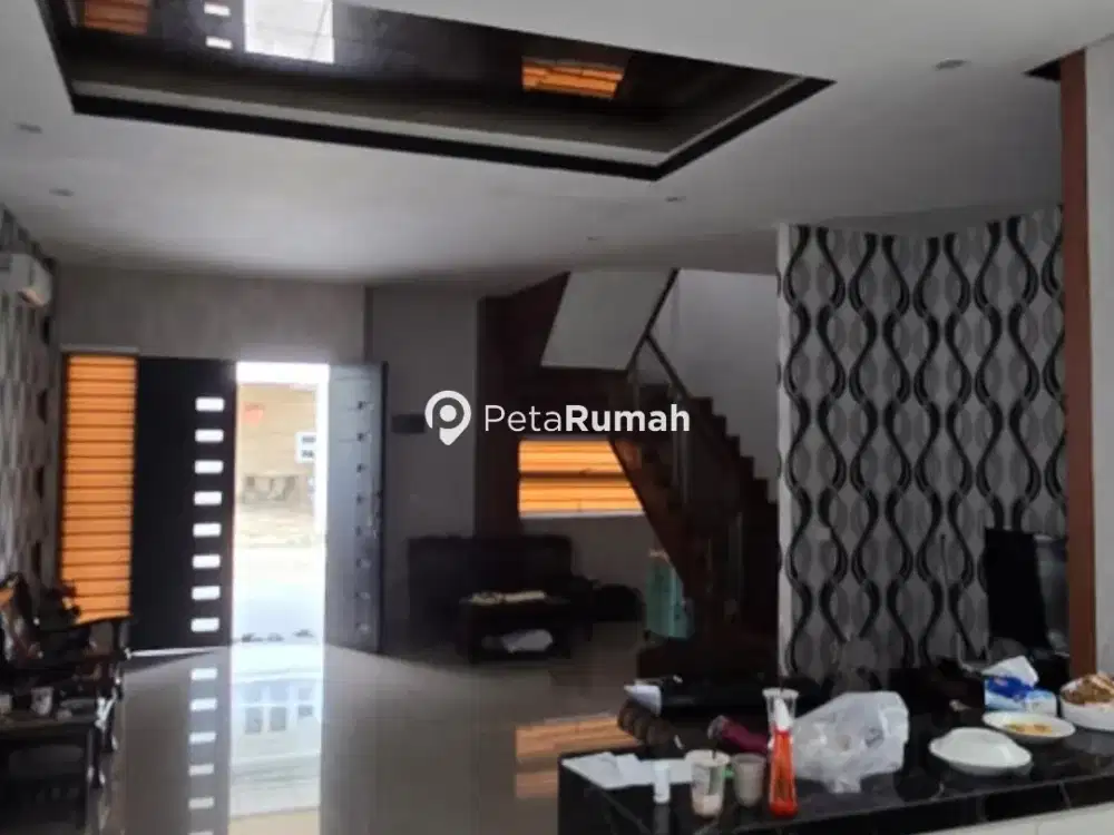 DIJUAL RUMAH JALAN GEPERTA UJUNG KOMPLEK GIVENCY ONE TIPE ARMANI